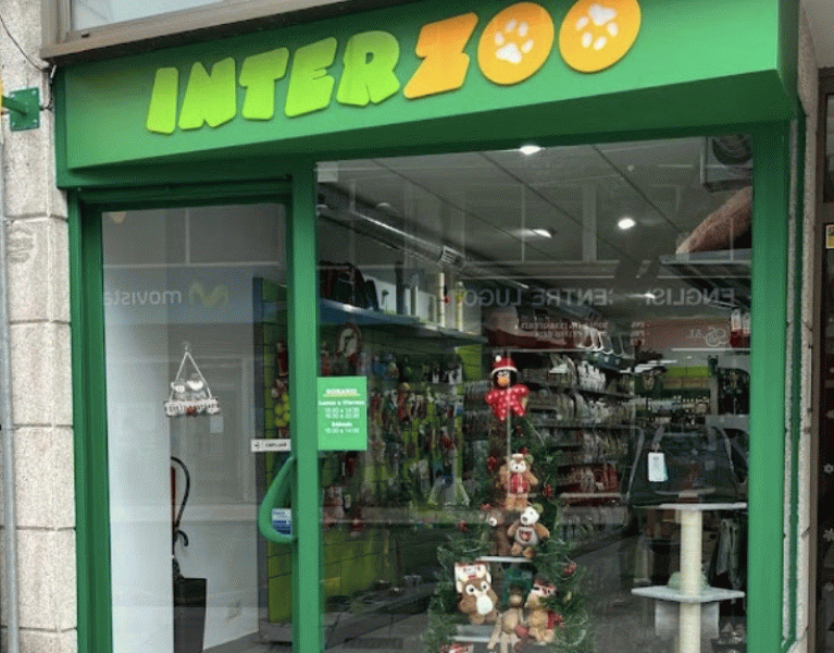 ¡Interzoo abre sus puertas en Lugo! Nueva tienda en la Avenida de la Coruña 96 gracias a Franquiciar Mi Negocio